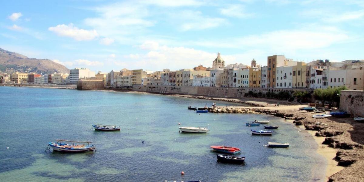 Casa Vacanze Ulisse Trapani Ngoại thất bức ảnh